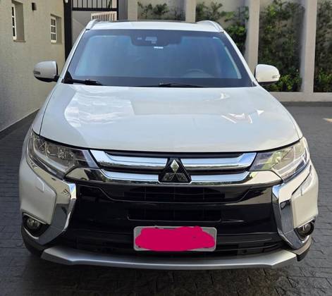 MITSUBISHI OUTLANDER 3.0 GT 4X4 V6 24V GASOLINA 4P AUTOMÁTICO